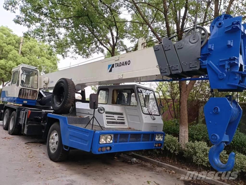 Tadano TL300E Macara pentru orice teren