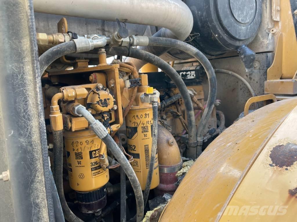 CAT 966H Incarcator pe pneuri