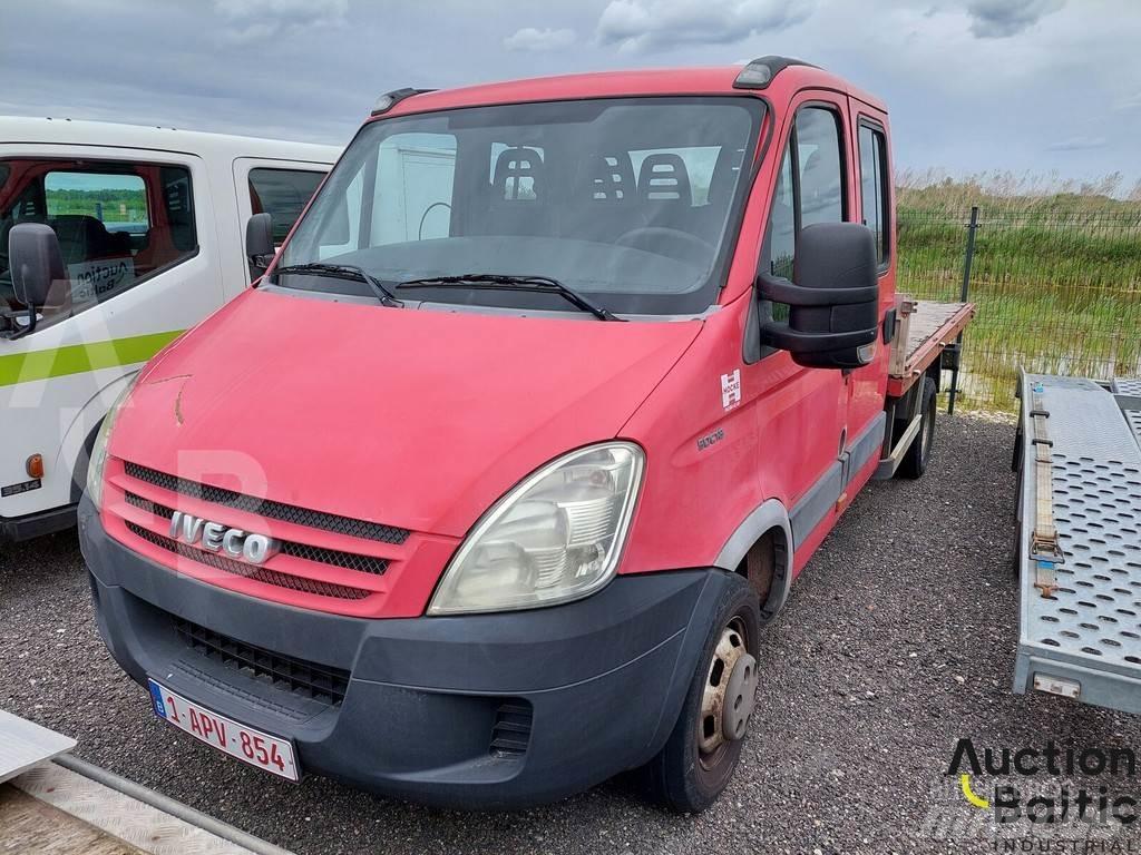 Iveco 50C18 Camioane platforma/prelata