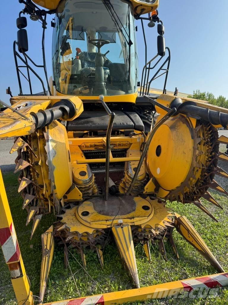 New Holland FR 600 Forajere cu autopropulsare