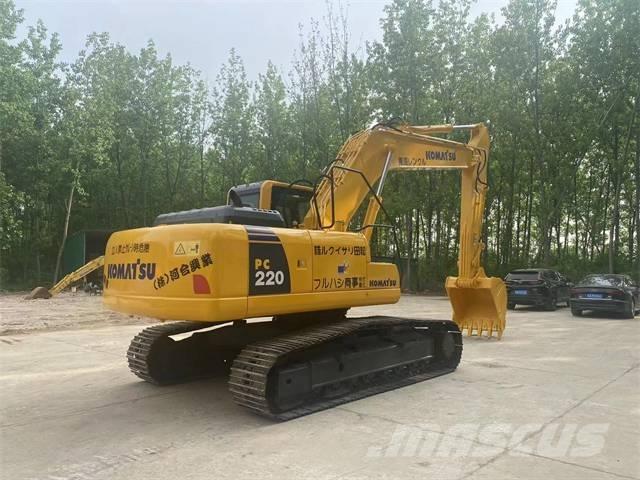 Komatsu PC 220-8 Excavatoare pe șenile
