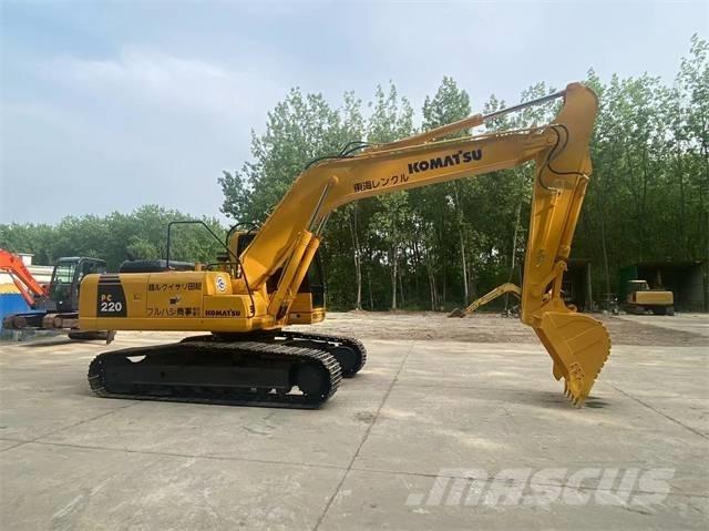 Komatsu PC 220-8 Excavatoare pe șenile
