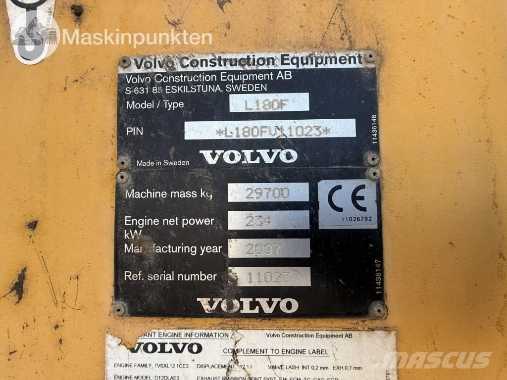 Volvo L 180 F Incarcator pe pneuri