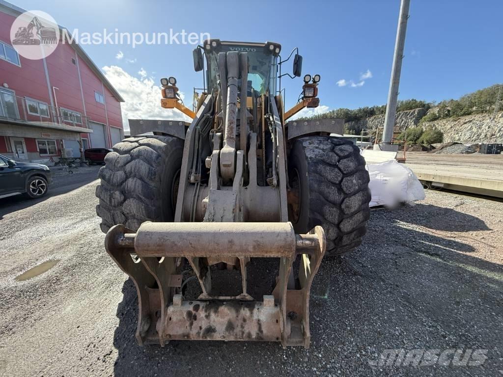 Volvo L 180 F Incarcator pe pneuri