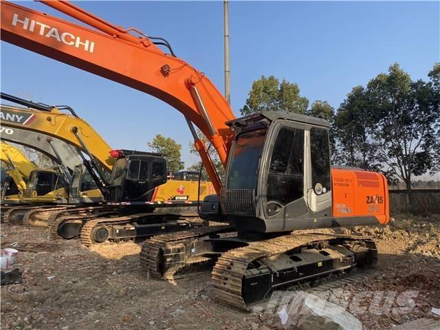 Hitachi ZX200 Excavatoare pe șenile
