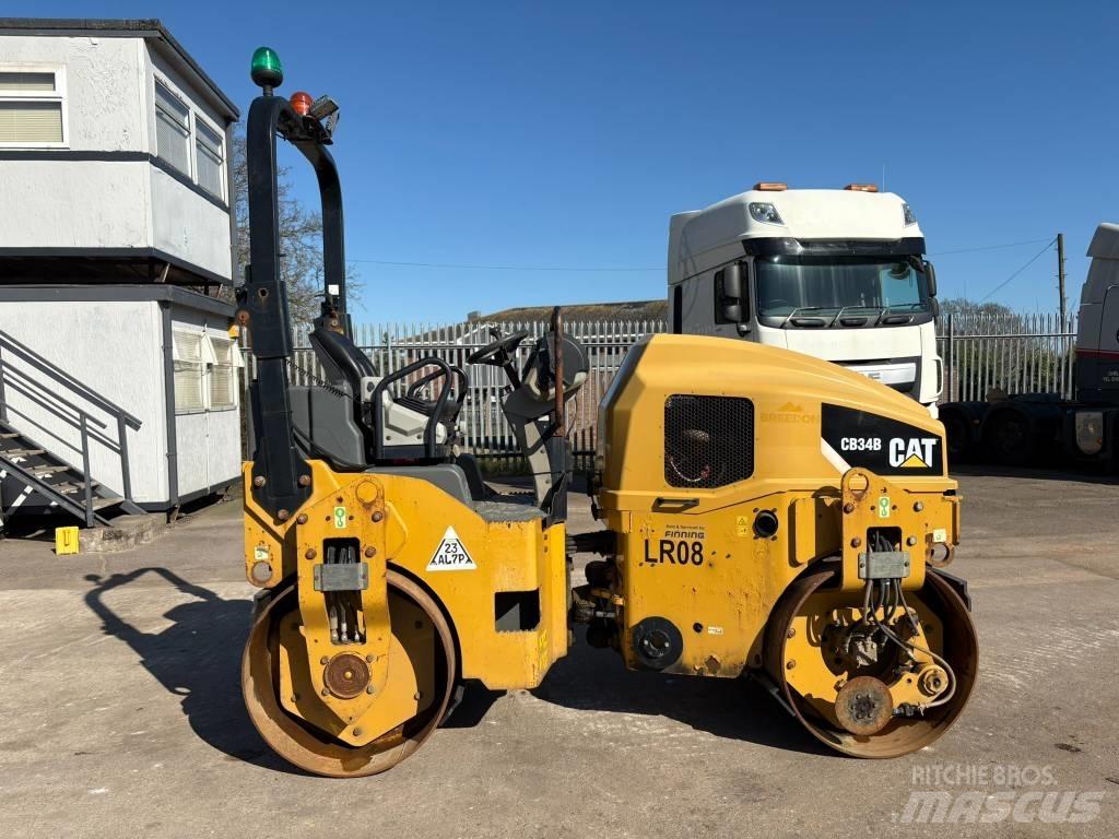 CAT CB 34 B Cilindri compactori dubli