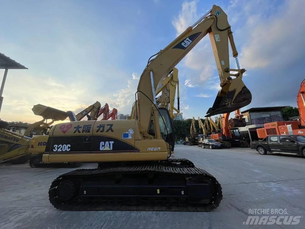 CAT 320C Excavatoare 7t - 12t