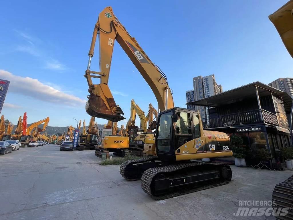 CAT 320C Excavatoare 7t - 12t