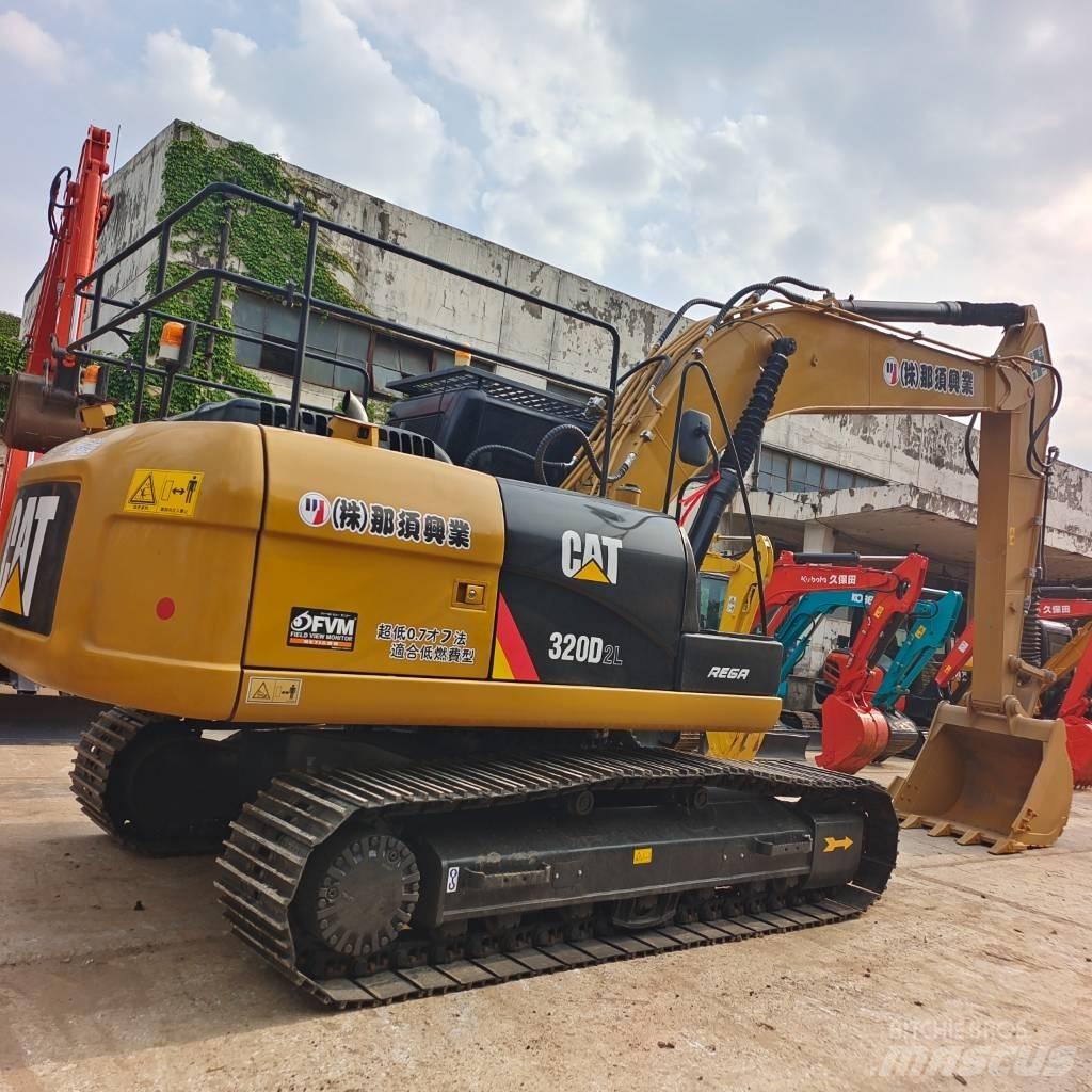 CAT 320 D Excavatoare pe șenile
