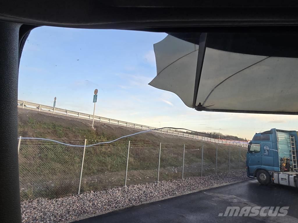 Volvo FM 330 Autocamioane