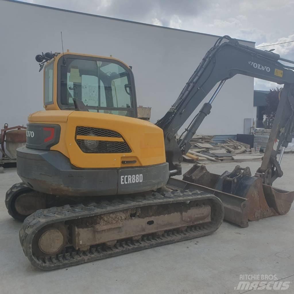 Volvo ECR 88 D Excavatoare 7t - 12t