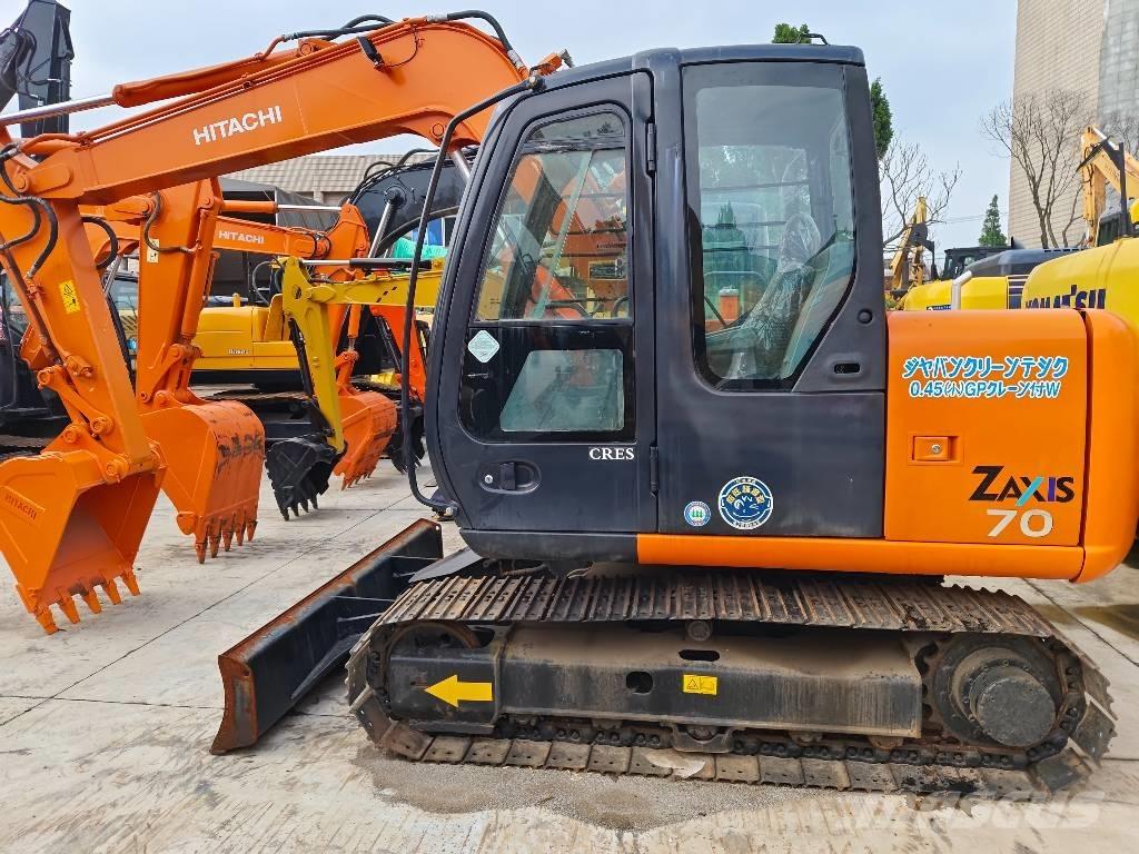 Hitachi ZX 70 Excavatoare 7t - 12t