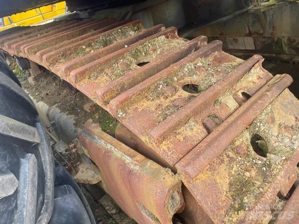 Komatsu PC700LC-11 Excavatoare pe șenile
