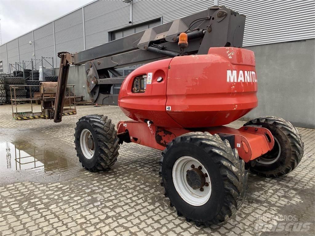 Manitou 200ATJ Nacele cu brat articulat