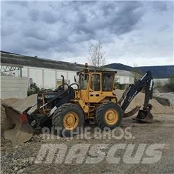 Volvo BM 6900 Buldoexcavatoare