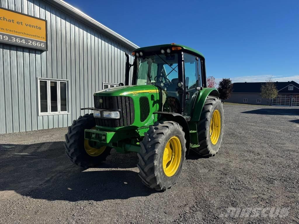 John Deere 6120 Tractoare