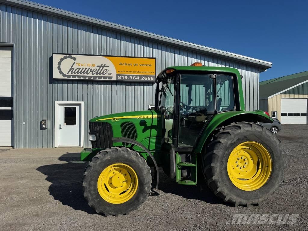 John Deere 6120 Tractoare