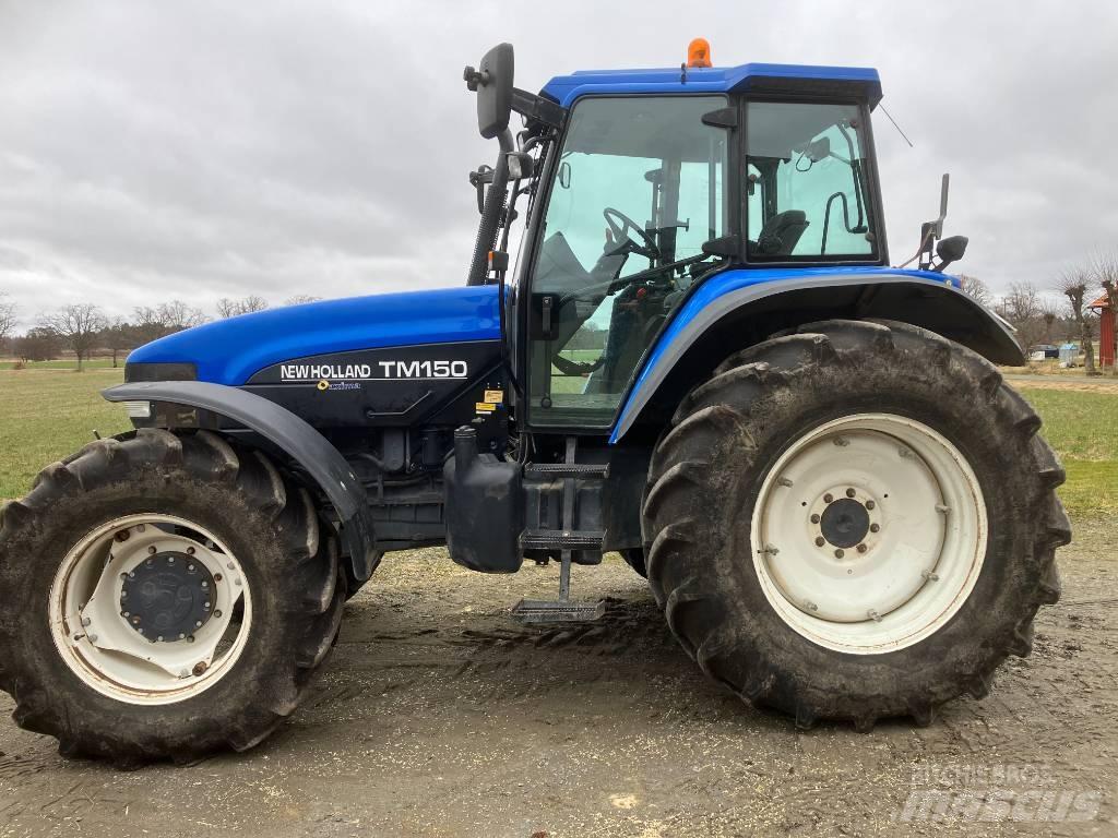 New Holland TM 150 Tractoare