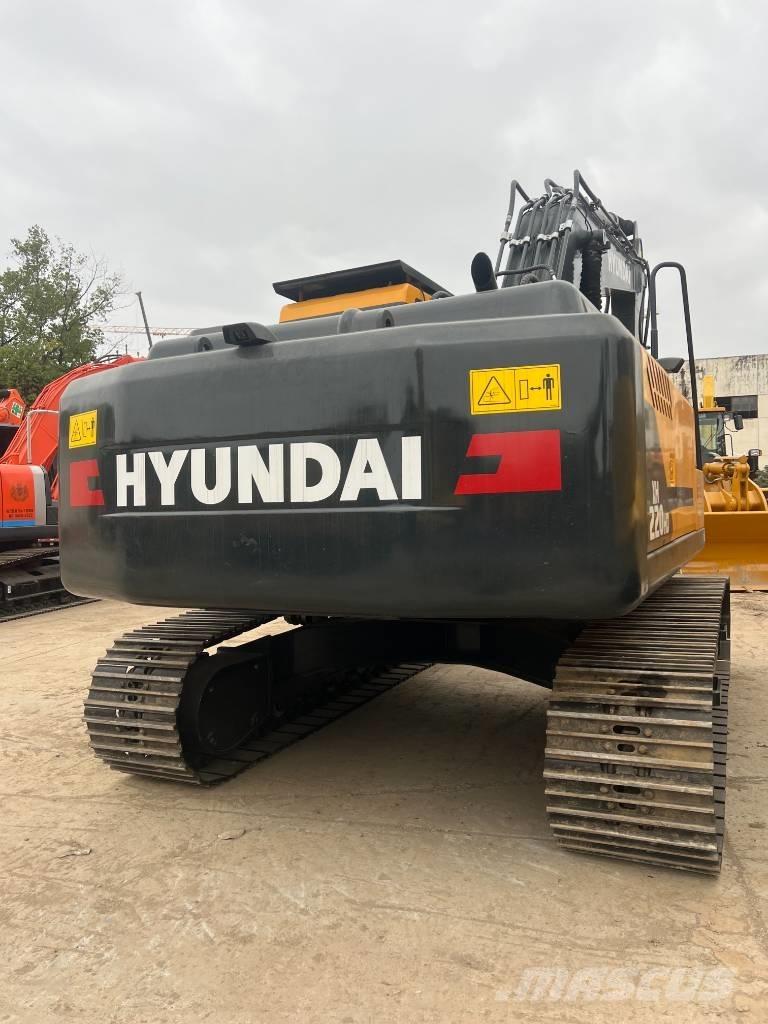 Hyundai HX 220HD Excavatoare pe șenile
