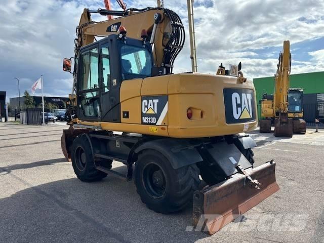 CAT M 313 D Excavatoare cu roti