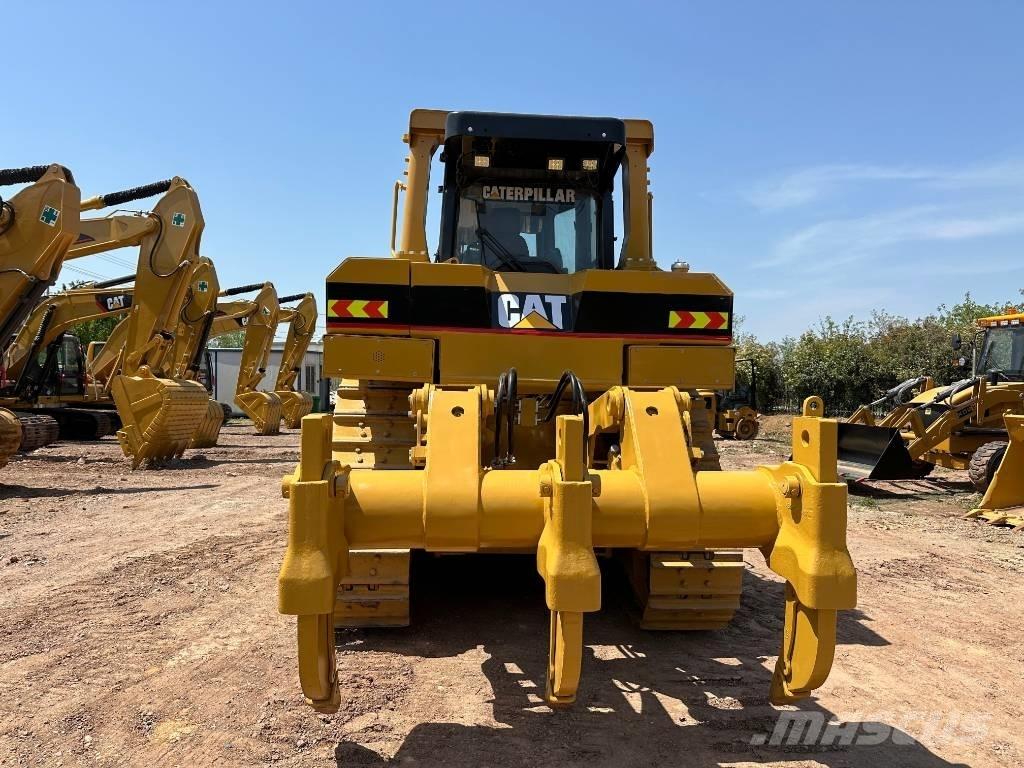 CAT D8R Buldozere pe senile