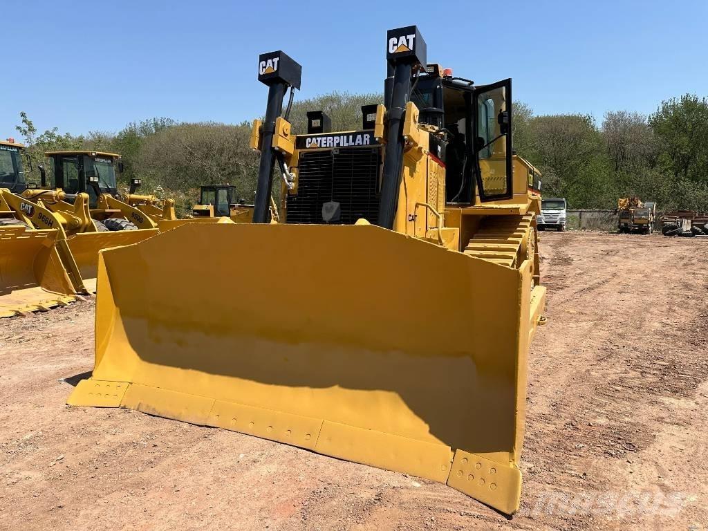 CAT D8R Buldozere pe senile