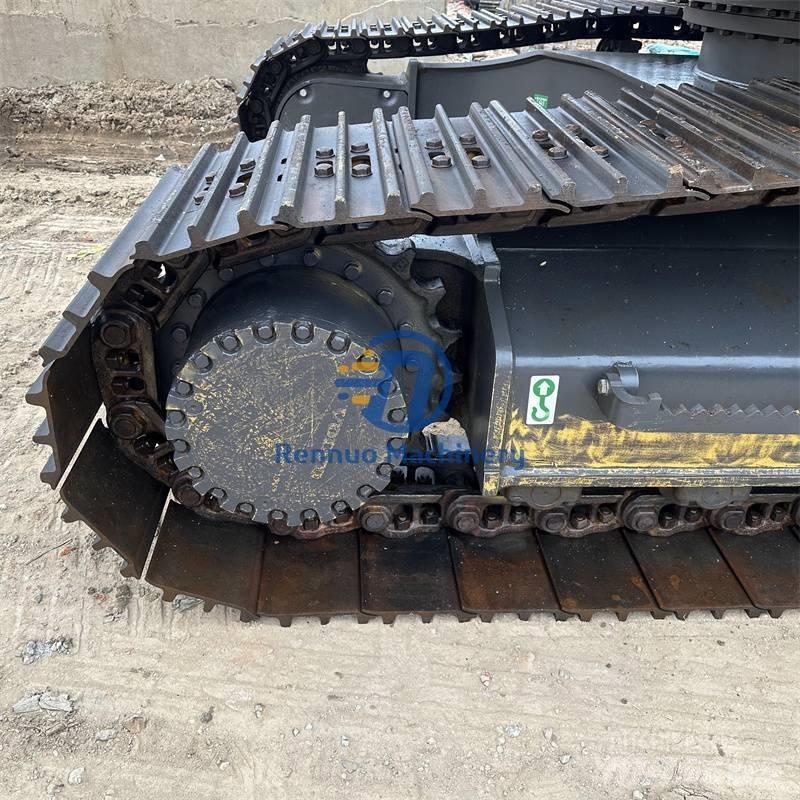 Volvo EC 240 Excavatoare pe șenile
