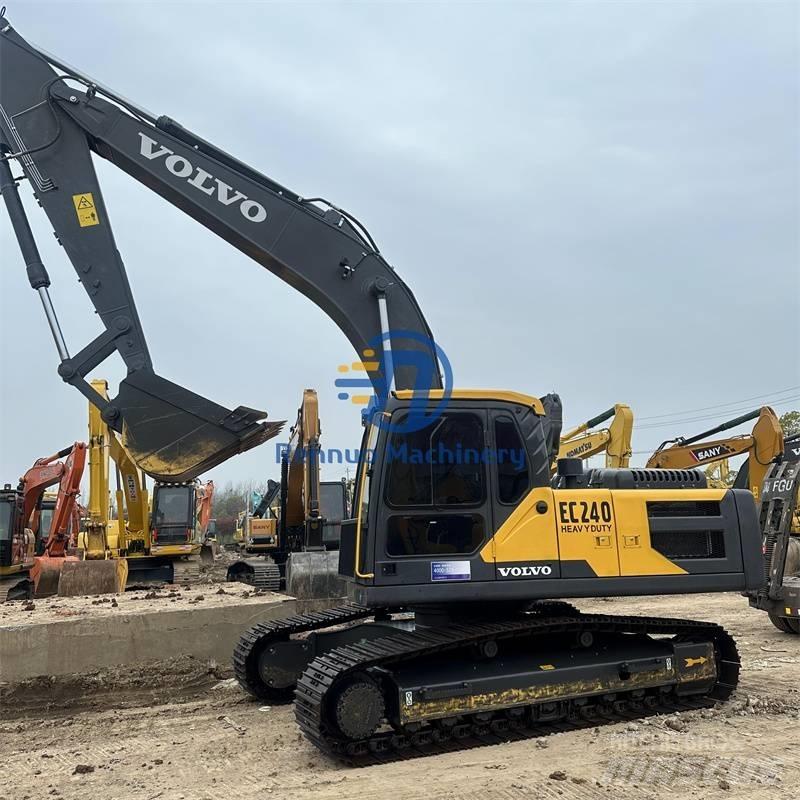 Volvo EC 240 Excavatoare pe șenile
