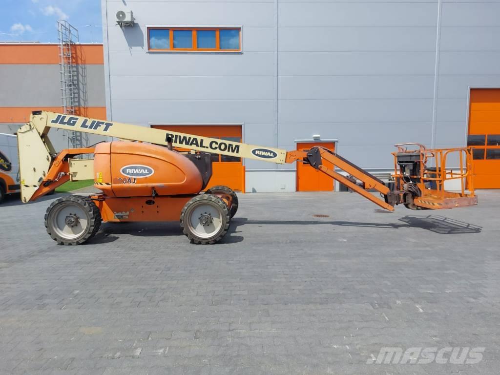 JLG 600AJ Nacele cu brat articulat