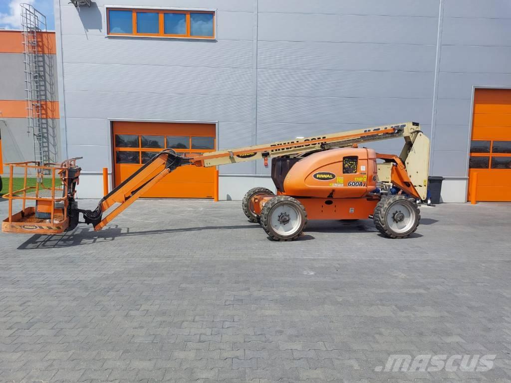 JLG 600AJ Nacele cu brat articulat