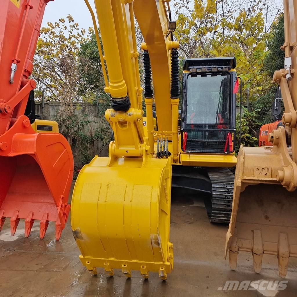 Komatsu PC 130 Excavatoare pe șenile
