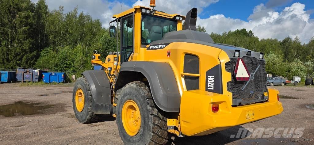 Volvo L 120 H Incarcator pe pneuri