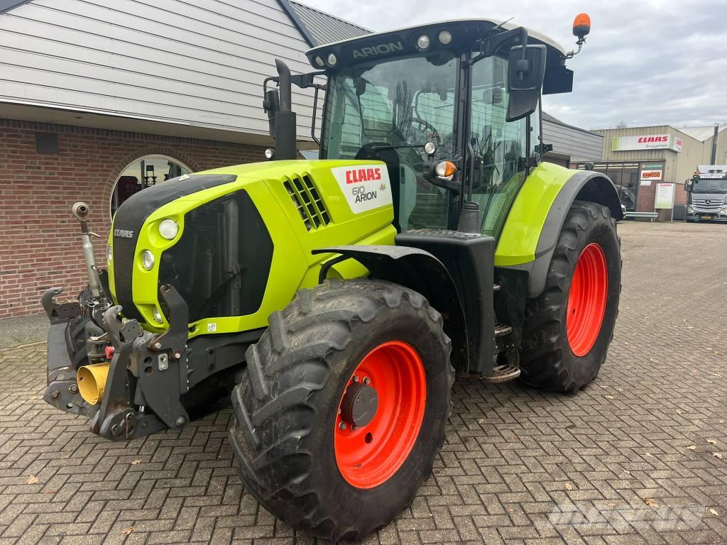 CLAAS Arion 610 CIS Tractoare