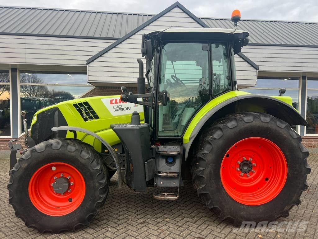 CLAAS Arion 610 CIS Tractoare