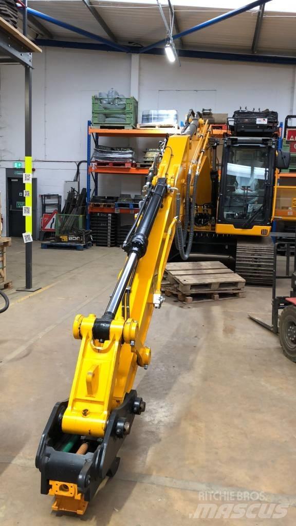 JCB 140X LC Excavatoare pe șenile
