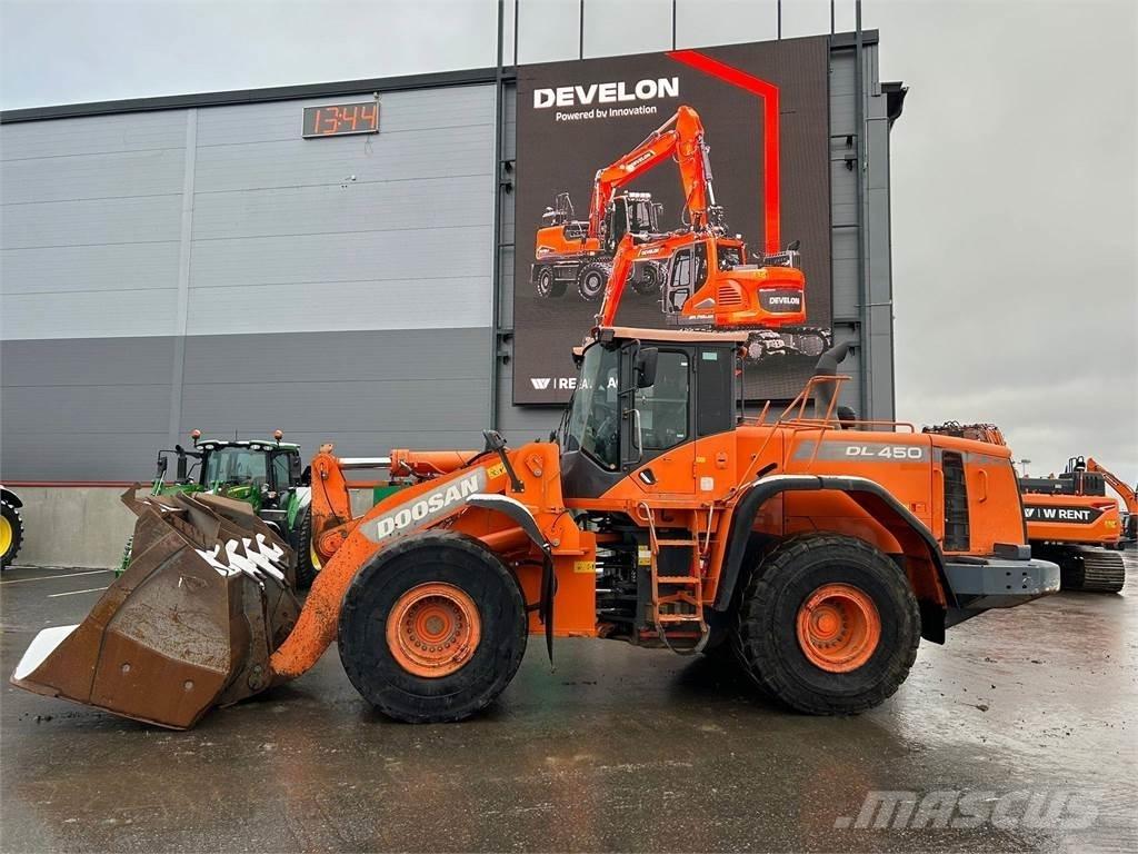 Doosan DL450-3 Incarcator pe pneuri