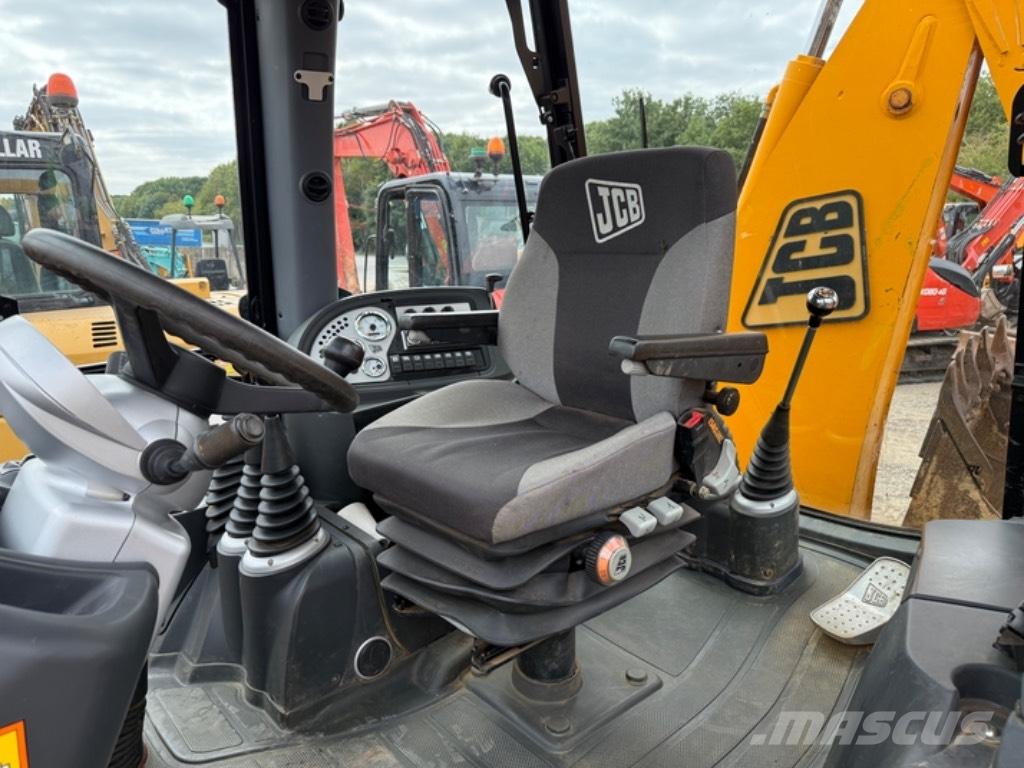 JCB 3 CX Buldoexcavatoare