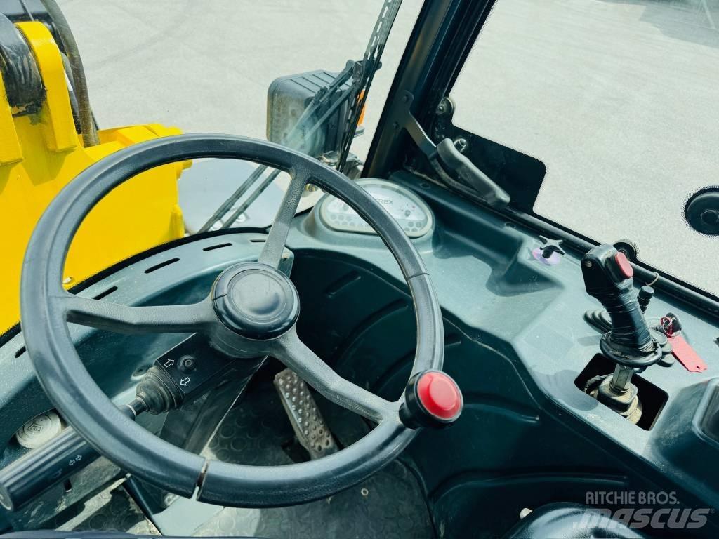 Terex 800L Incarcator pe pneuri