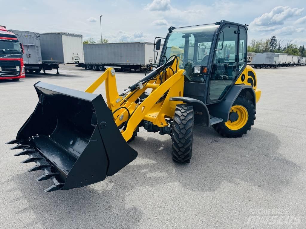 Terex 800L Incarcator pe pneuri