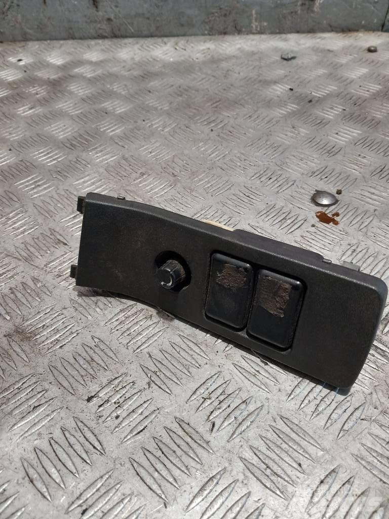 Volvo FH 12  1621625 Cabine si interior
