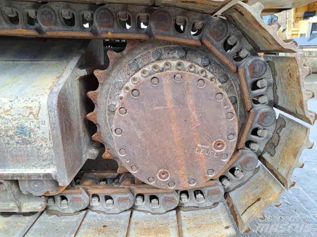 CAT 336 F Excavatoare pe șenile
