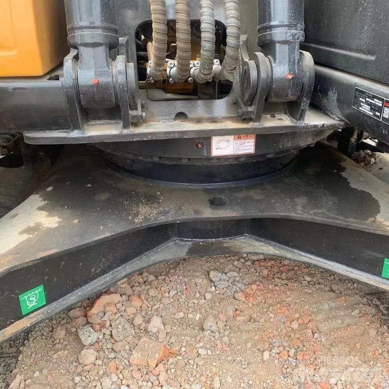Sany SY 135 Excavatoare pe șenile
