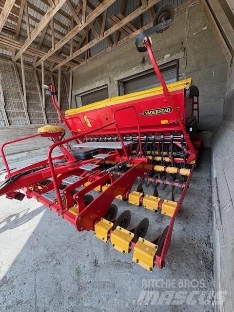 Väderstad Rapid400C Perforatoare