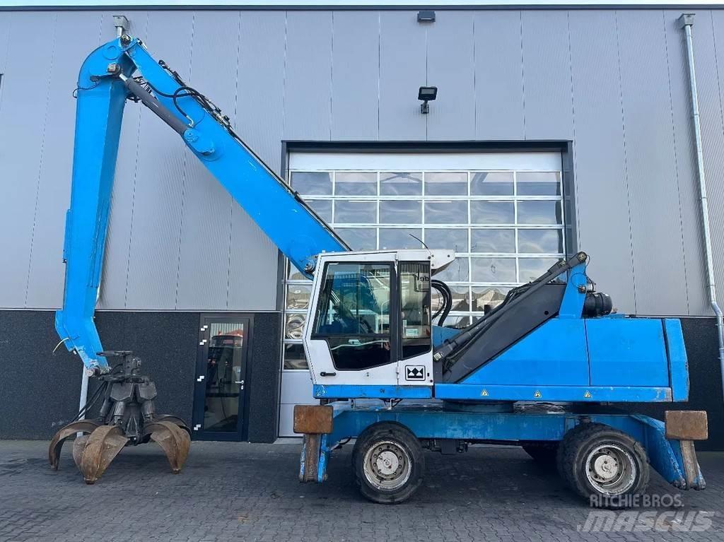 Fuchs MHL 340 Paleta de manipulare