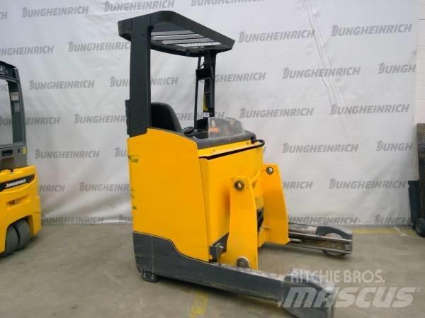 Jungheinrich ETV 214 Stivuitor cu catarg retractabil