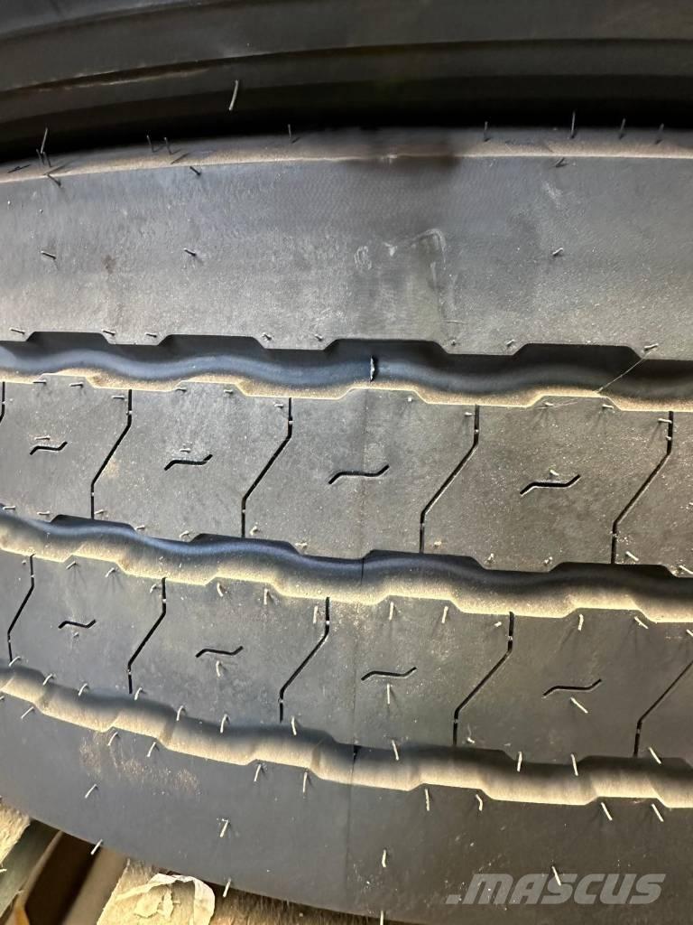 Goodyear 245/70R17 Anvelope, roti si jante