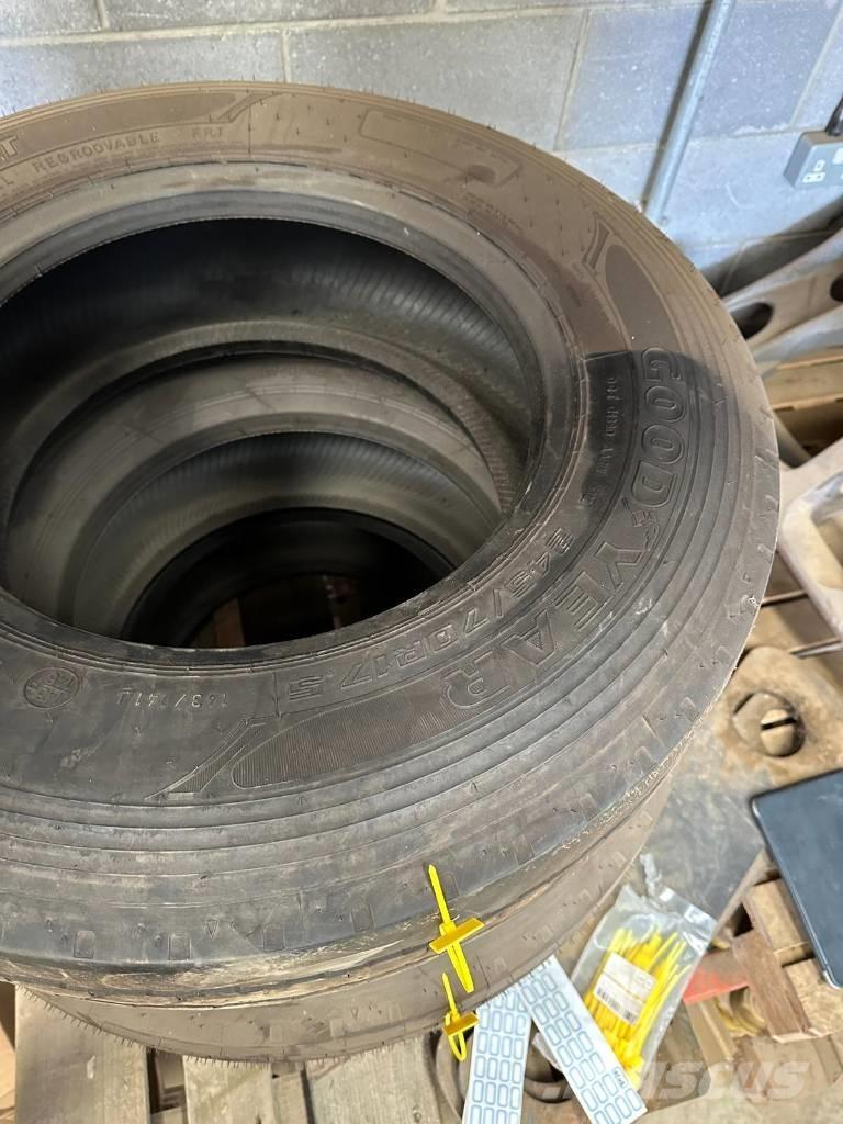 Goodyear 245/70R17 Anvelope, roti si jante