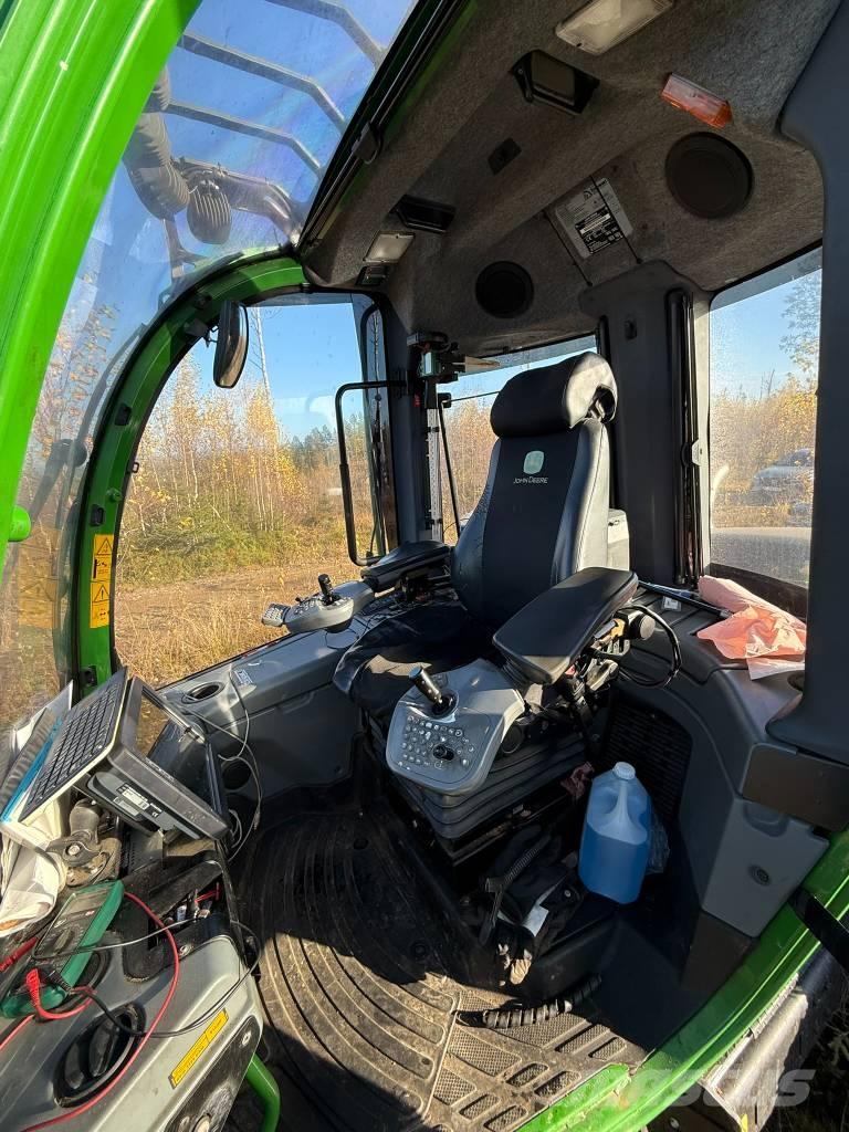 John Deere 1070 E Combine forestiere