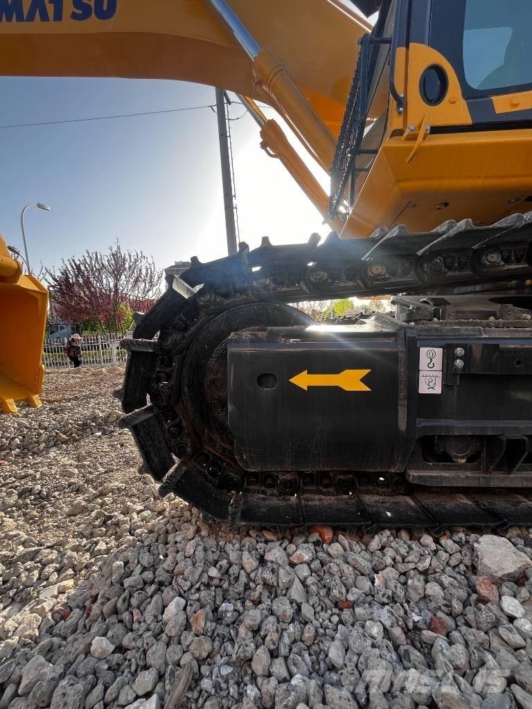 Komatsu PC 450 Excavatoare pe șenile
