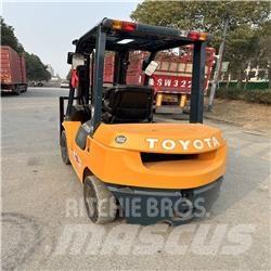 Toyota 62-7 FD N 30 Stivuitor diesel